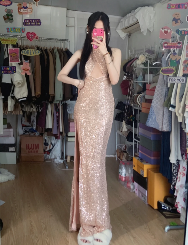 Sparkling Champagne Pink Halter Neck High Slit Sequined Long Classy Prom Dress