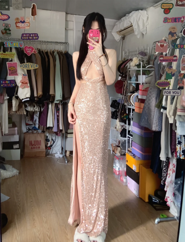 Sparkling Champagne Pink Halter Neck High Slit Sequined Long Classy Prom Dress