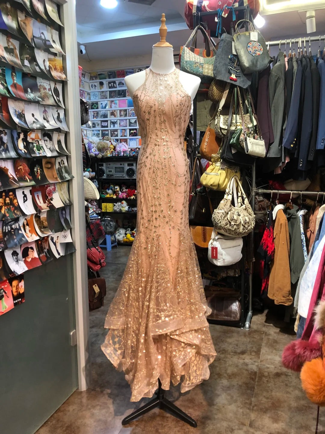 Sparkling Pink Mermaid Halter Neck Crossback Backless Tulle Long Classy Prom Dress Secondary image