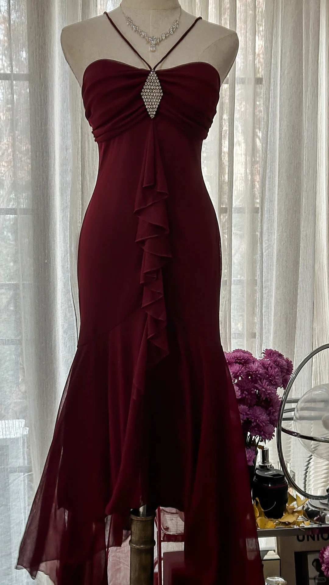 Stunning Burgundy Strapless Chiffon Mermaid Long Prom Dress