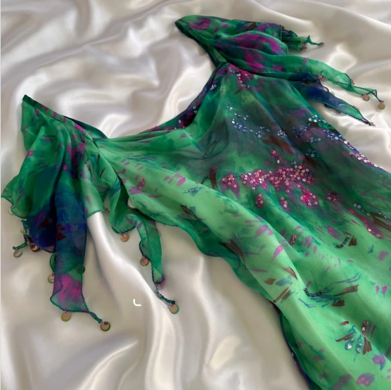 Stunning Green Double-Layered Flying Sleeves And Swaying Neck Chiffon Classy Prom Dress