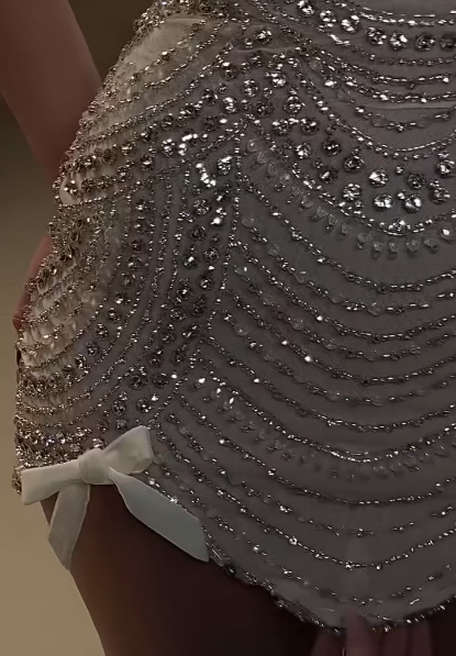 Stunning Spaghetti Straps Bodycon Birthday Dress Beaded Short Classy Prom Dress Fashion Homecoming Dress