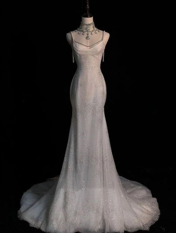 Stunning White Backless Mermaid Shiny Party Gown Wedding Dress Secondary image