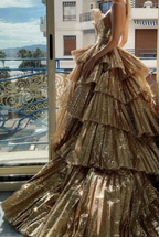 Stylish Golden Tiered Ball Gown Long Classy Evening Party Dress