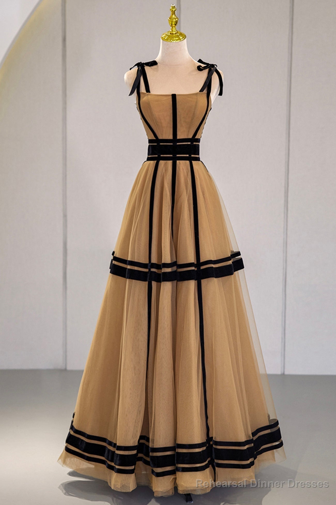 Stylish Tulle Long A-Line Prom Dress, Unique Spaghetti Strap Evening Dress Secondary image