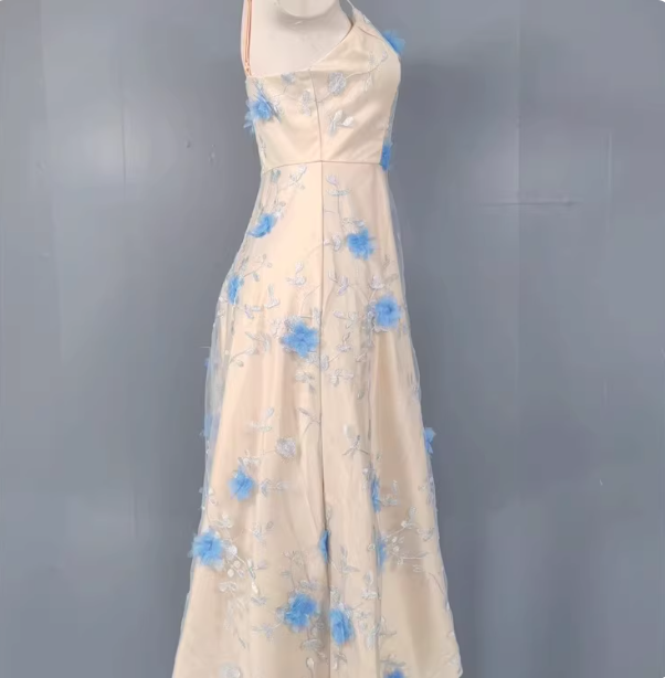 Sweet A-Line 3D Floral Embroidery Tulle Long Classy Prom Dress
