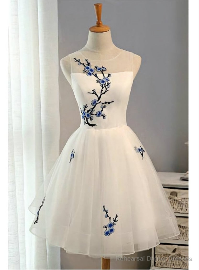 Sweet A-line Scoop Short Mini Tulle Short Prom Dress Homecoming Dresses Main image