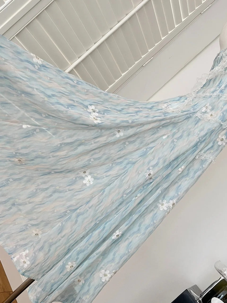 Sweet Blue And White Gradient A-Line Halter Neck Chiffon Long Classy Prom Dress