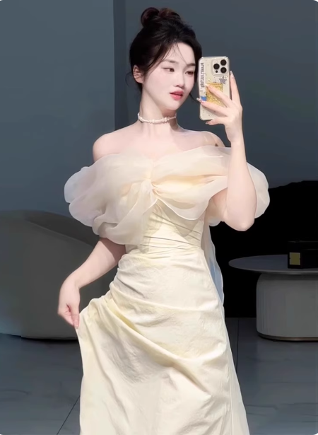 Sweet Cream Yellow A-Line Off-The-Shoulder Bow-Embellished High-Slit Satin Long Classy Prom Dress