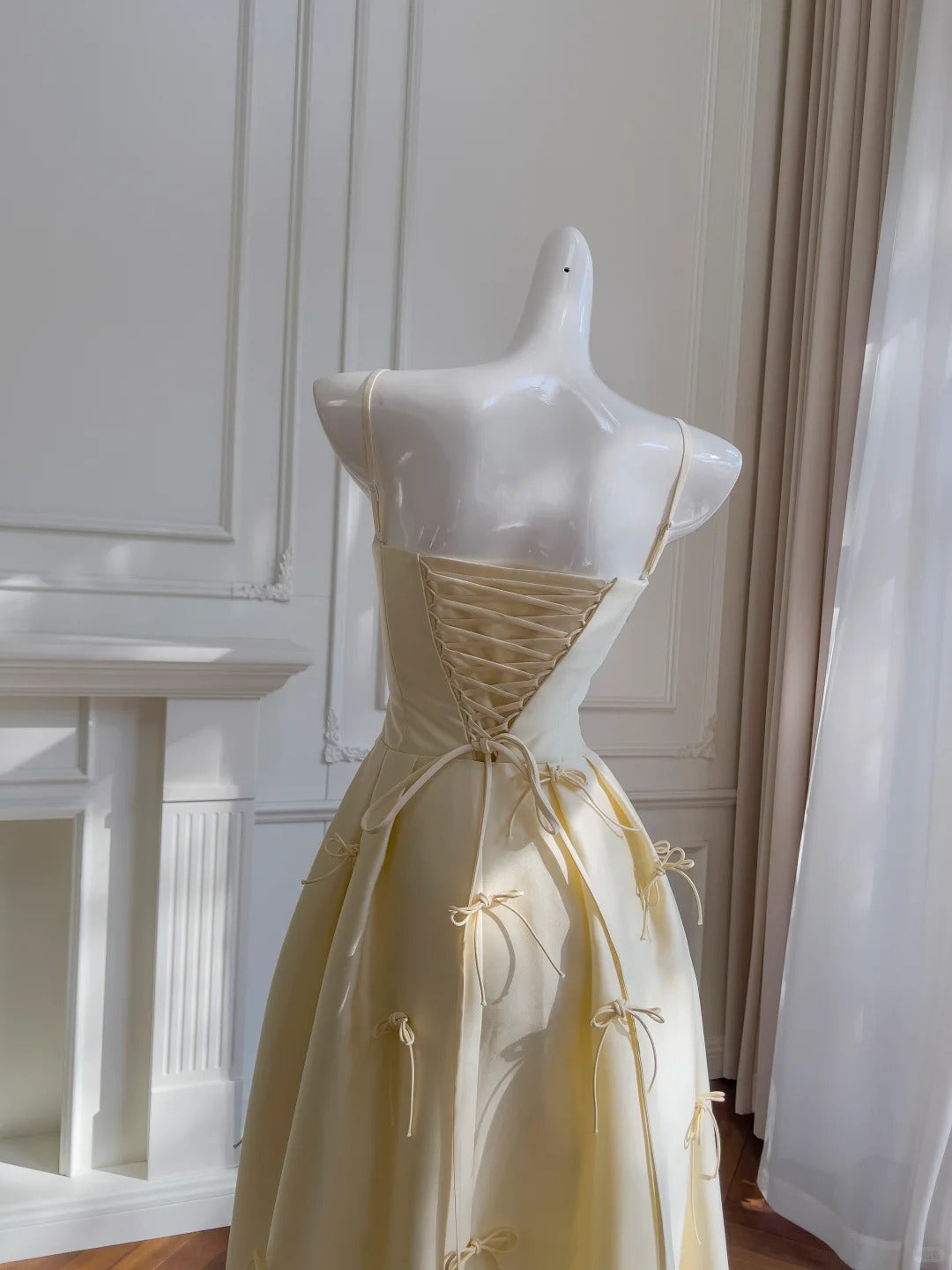 Sweet Light Yellow A-Line Spaghetti Strap Bow Satin Long Classy Prom Dress Bridesmaid Dress