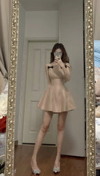 Sweet Pink Halter Neck Bow Satin A-Line Homecoming Dress