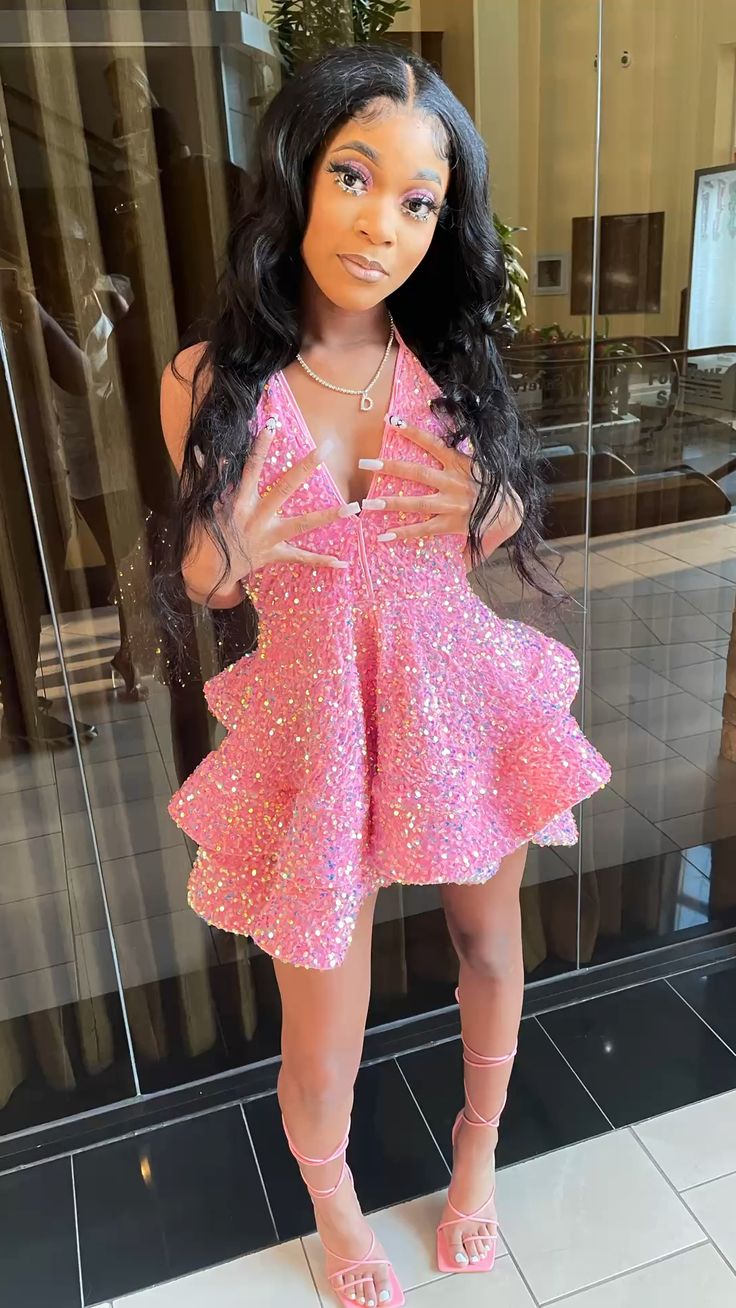 Sweet Pink Sequined V Neck Mini 17Th Birthday Homecoming Dress Secondary image