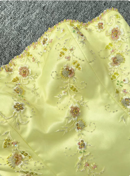 Sweet Princess Yellow A-Line Strapless Beaded Embroidered Tulle Long Classy Prom Dress