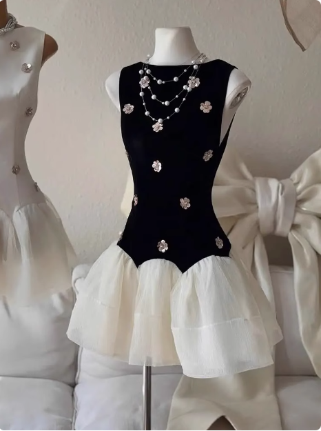Sweet Sleeveless Floral Satin Tulle Mini 17Th Birthday Homecoming Dress Secondary image