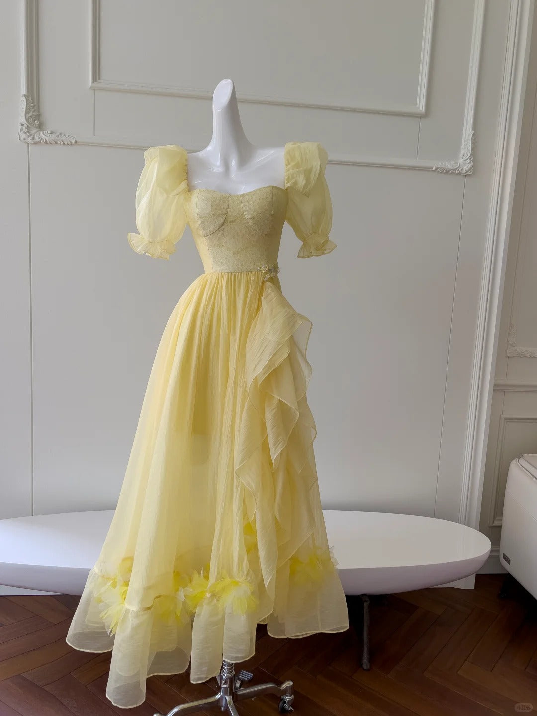 Sweet Yellow A-Line Square Neck Puff Sleeve Lace Tulle Long Classy Prom Dress