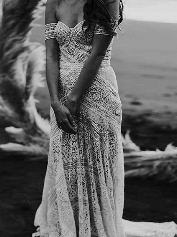 Sweetheart Neck Lace Beach Ivory Rustic Boho Wedding Dress