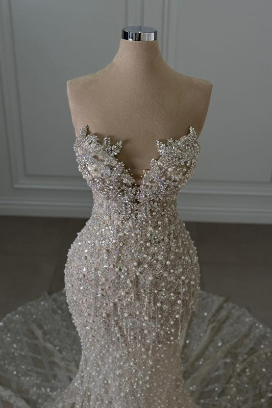 Sweetheart Sleeveless Beaded Lace Mermaid Wedding Dress Secondary image