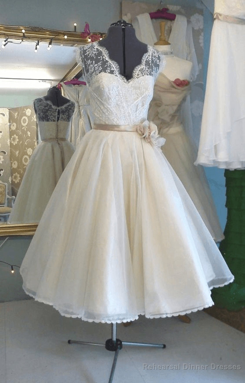 Tea Length Antique Wedding Dress 1950s Vintage Wedding Dress Retro Main image