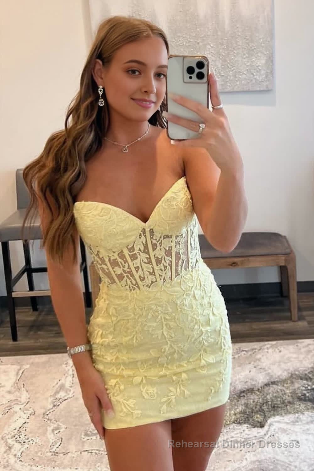 Tight Short Homecoming Dress with Appliques Main image