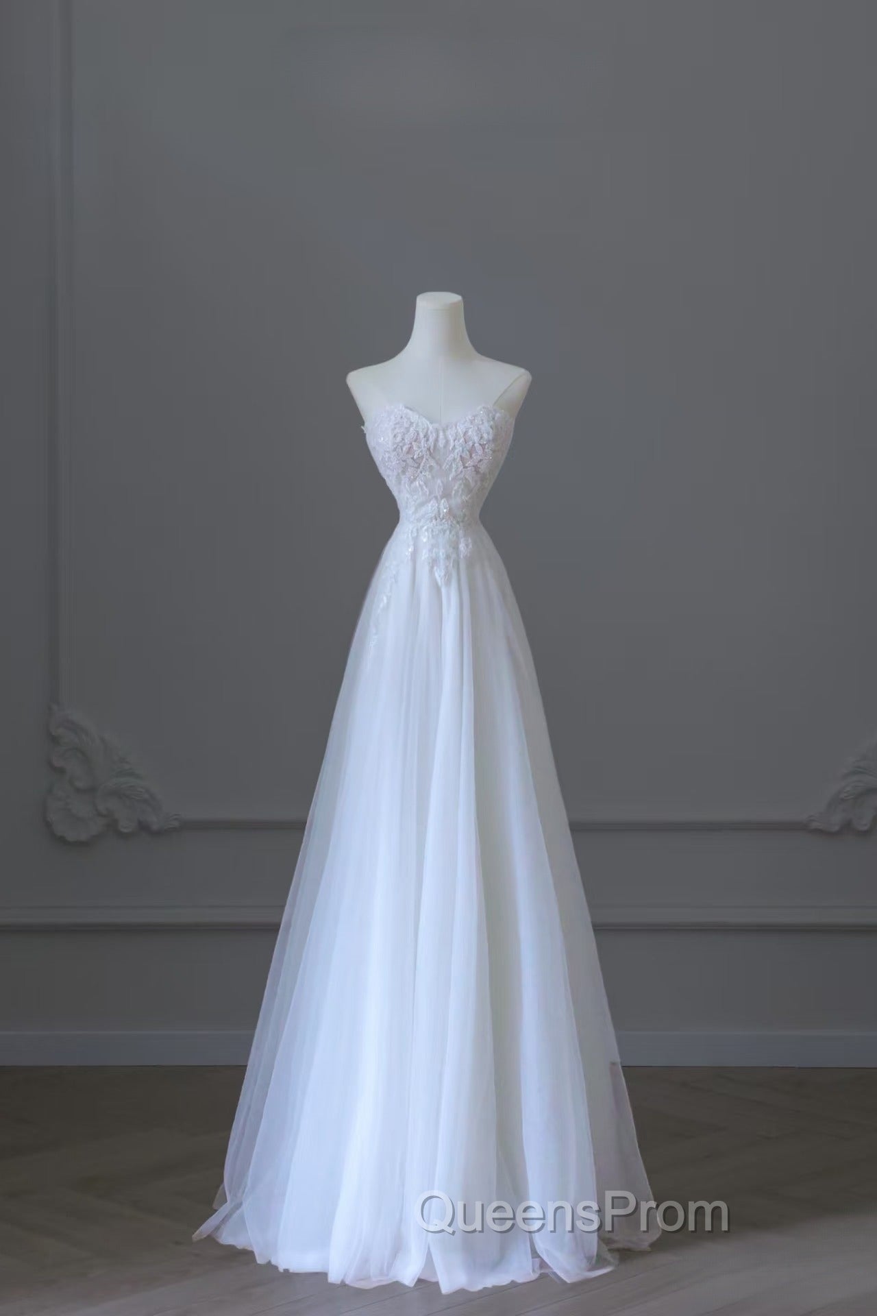 Timeless A Line Sweetheart Lace Tulle White Wedding Dress Brides Dress