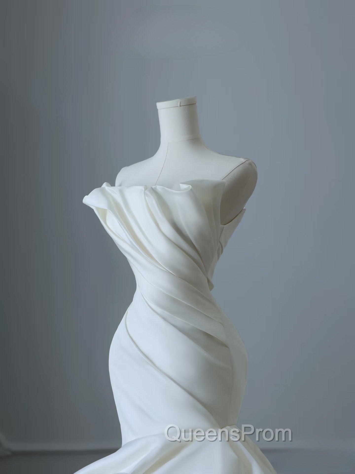 Timeless Mermaid Strapless Satin Ivory Long Wedding Dress Bridal Dress