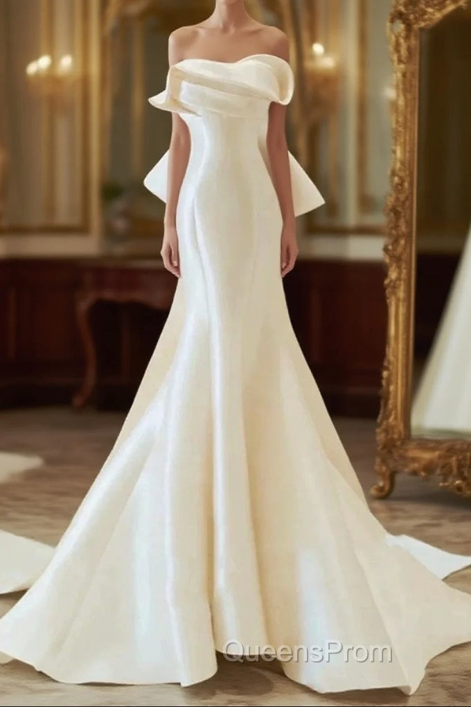 Timeless Mermaid Sweetheart White Satin Wedding Dress Main image