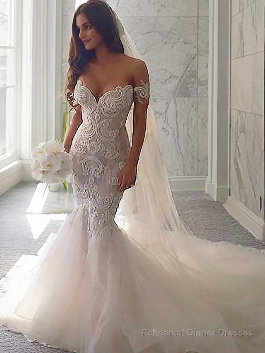 Trumpet/Mermaid Off-the-Shoulder Chapel Train Tulle Wedding Dresses Secondary image