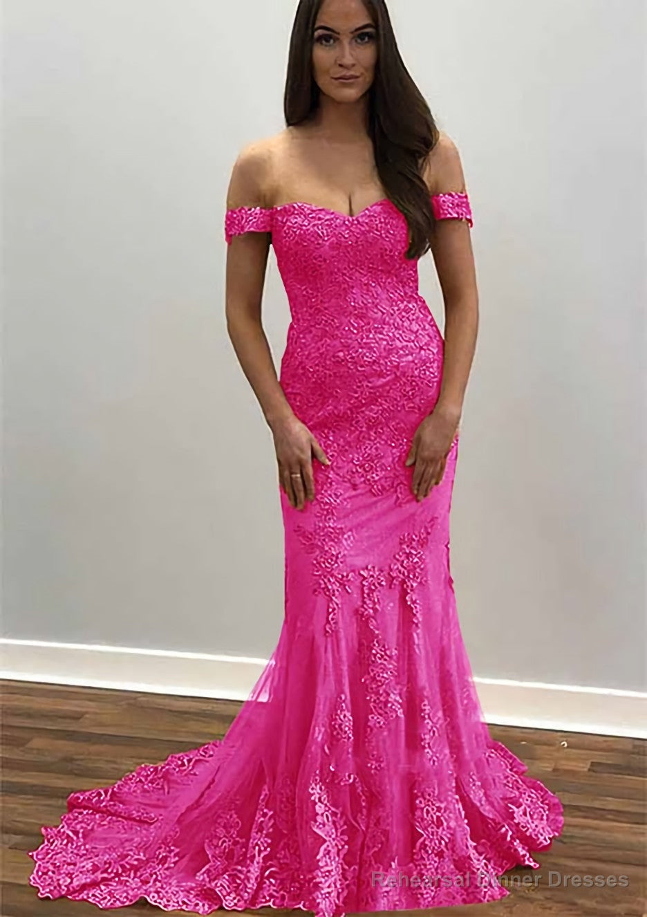 Trumpet/Mermaid Off-the-Shoulder Court Train Tulle Prom Dresses With Lace Appliqued