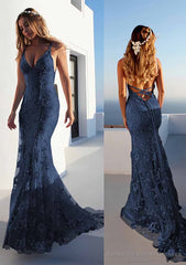 Trumpet/Mermaid Spaghetti Straps Court Train Lace Prom Dresses