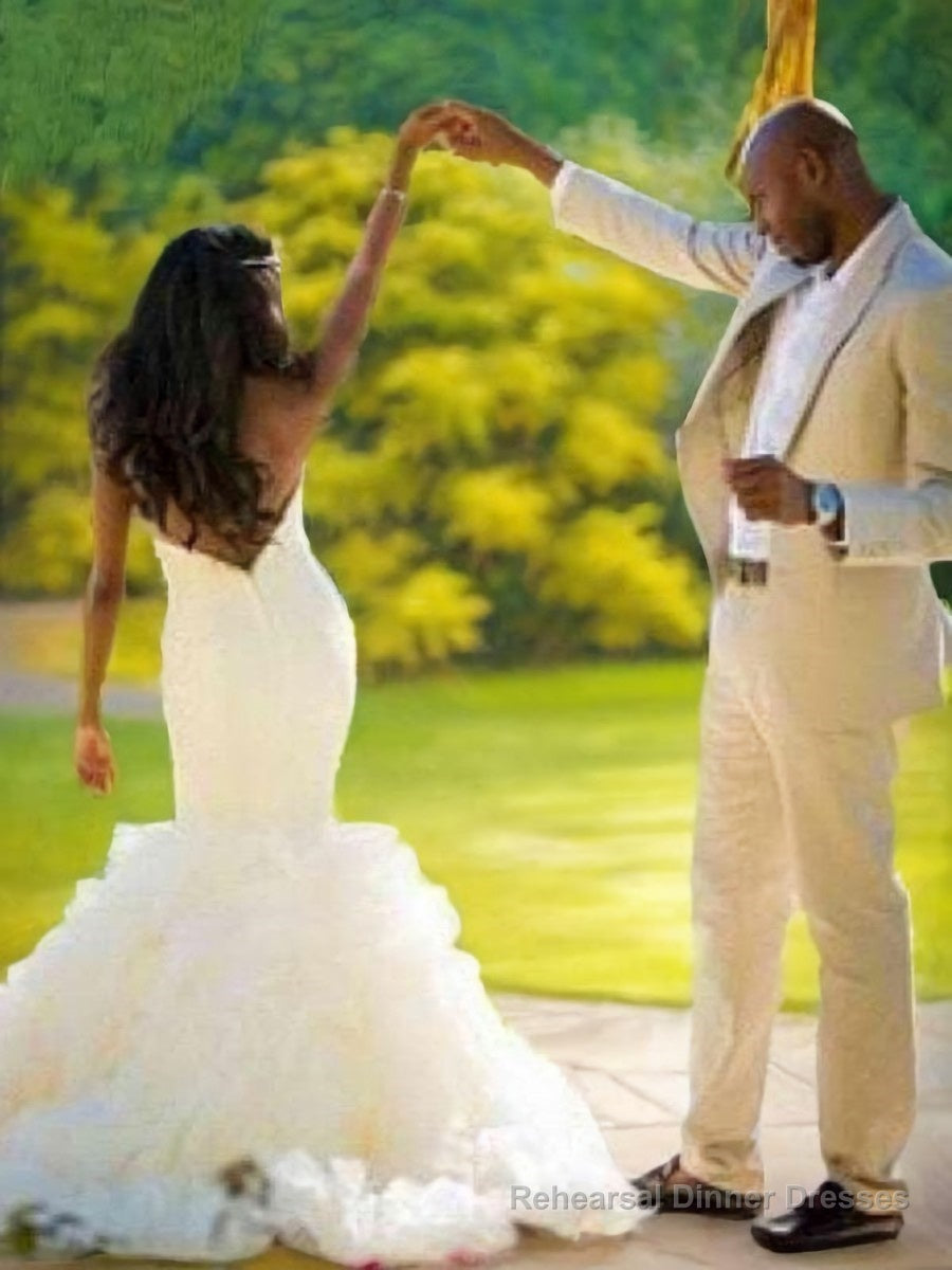 Trumpet/Mermaid Sweetheart Court Train Organza Wedding Dresses Secondary image