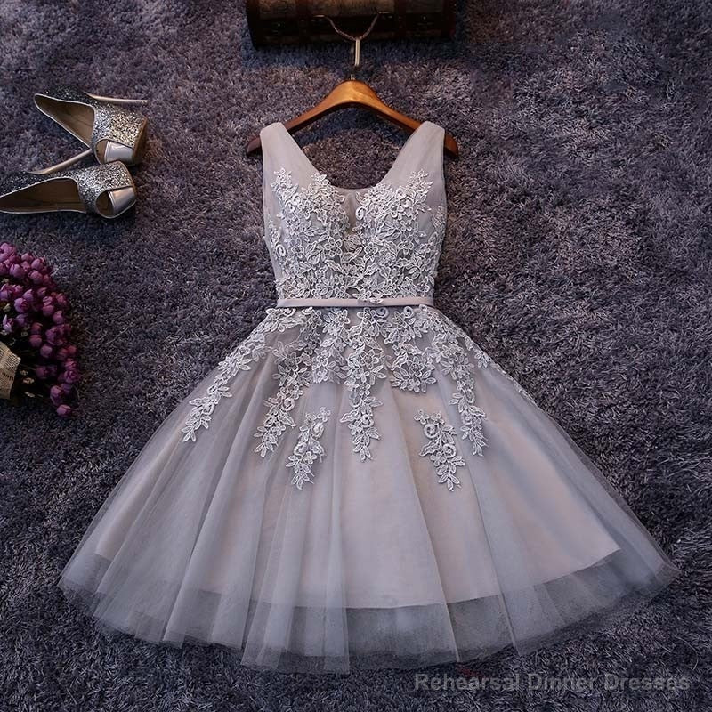 Tulle A-line V-neck Knee-length Lace Short Prom Dresses,Homecoming Dress with Applique Secondary image
