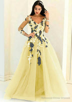 Tulle Long/Floor-Length A-Line/Princess Full/Long Sleeve V-Neck Zipper Evening Dresses With Appliqued