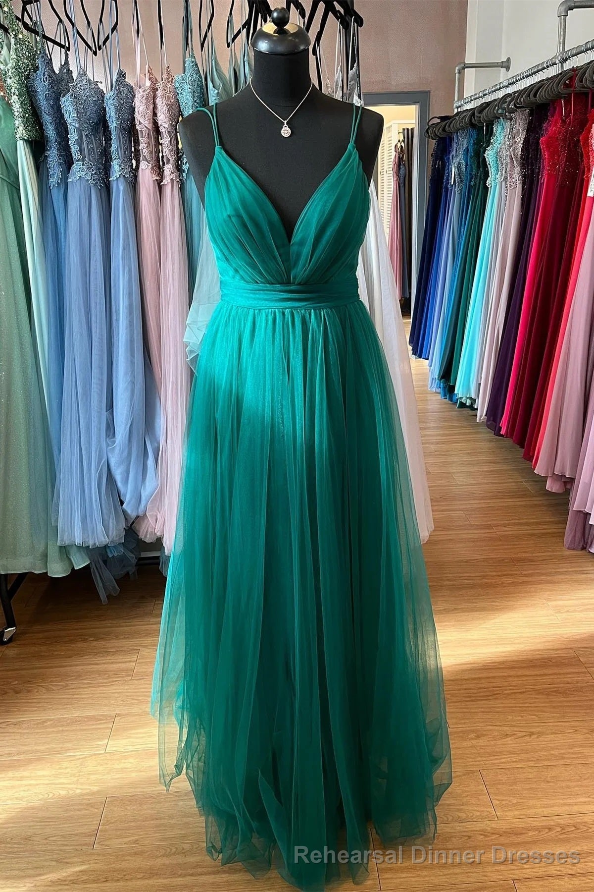 Tulle Skirt Dark Blue Prom Dresses With V-Neckline