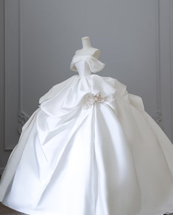 Unique Ball Gown Strapless Off The Shoulder Satin Long Wedding Dress Brides Dress Secondary image