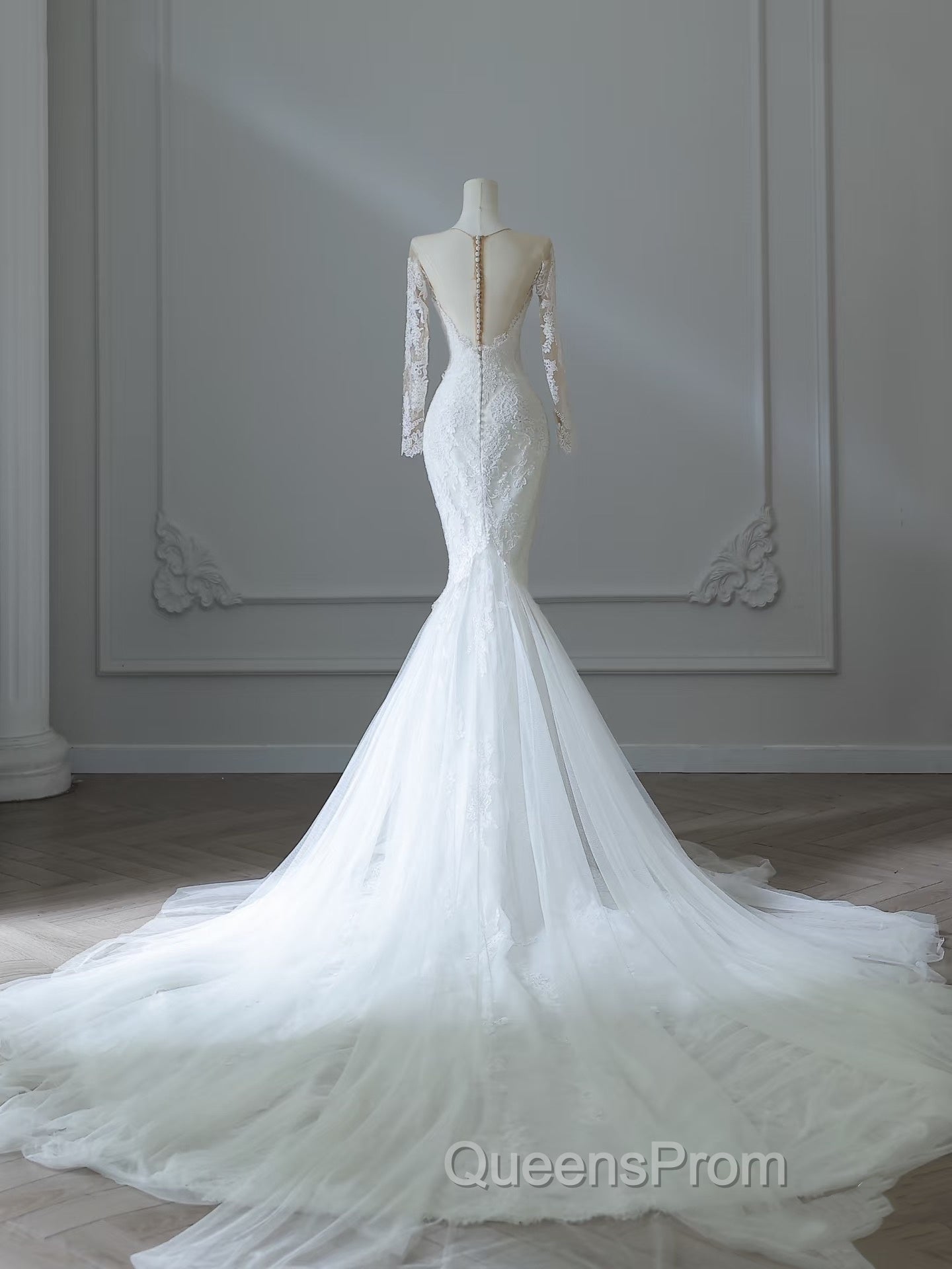 Unique Mermaid Scoop Neckline Long Sleeves Wedding Dress White Brides Dress