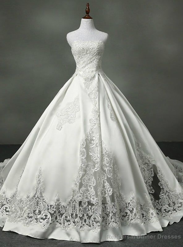 Unique Sexy Strapless Real Photo Satin Appliques Wedding Dress Main image
