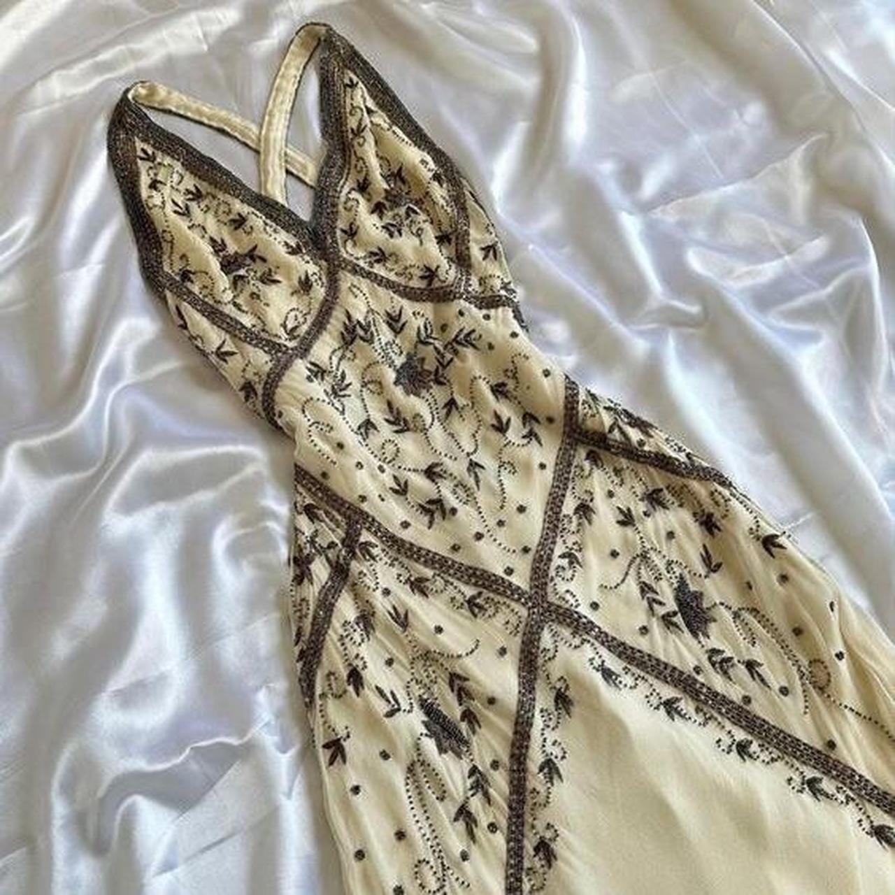Fairytale Cream Beige/Black/Pink V Neck Sophisticated Elegant Floral Long Classy Evening Classy Prom Dress