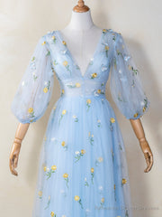 V-neck Embroidery Lace Length Tulle Prom Dress