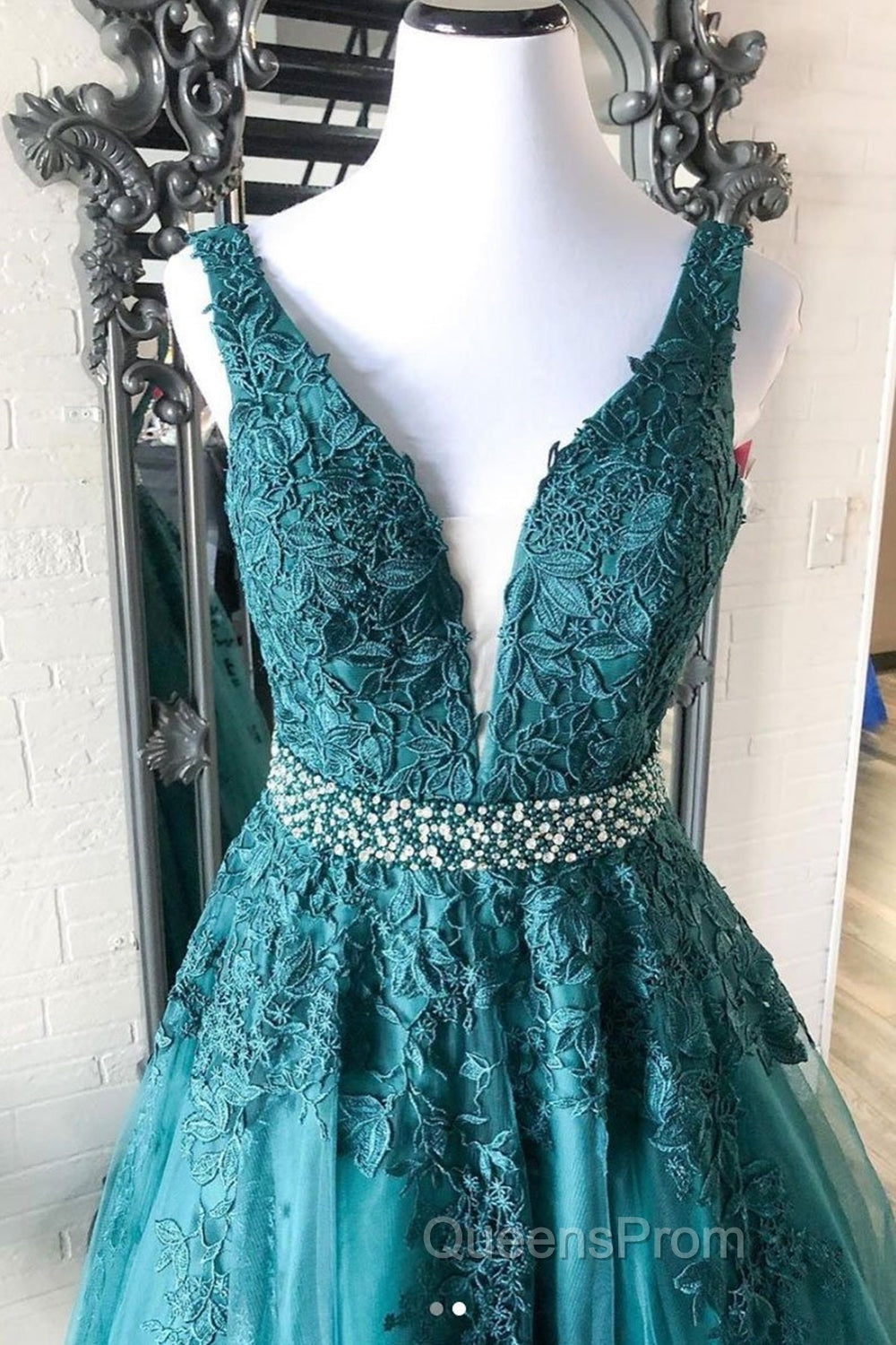 V Neck Green Lace Long Evening Prom Dress with Beaded Belt, Long Green Lace Formal Evening Dress Secondary image