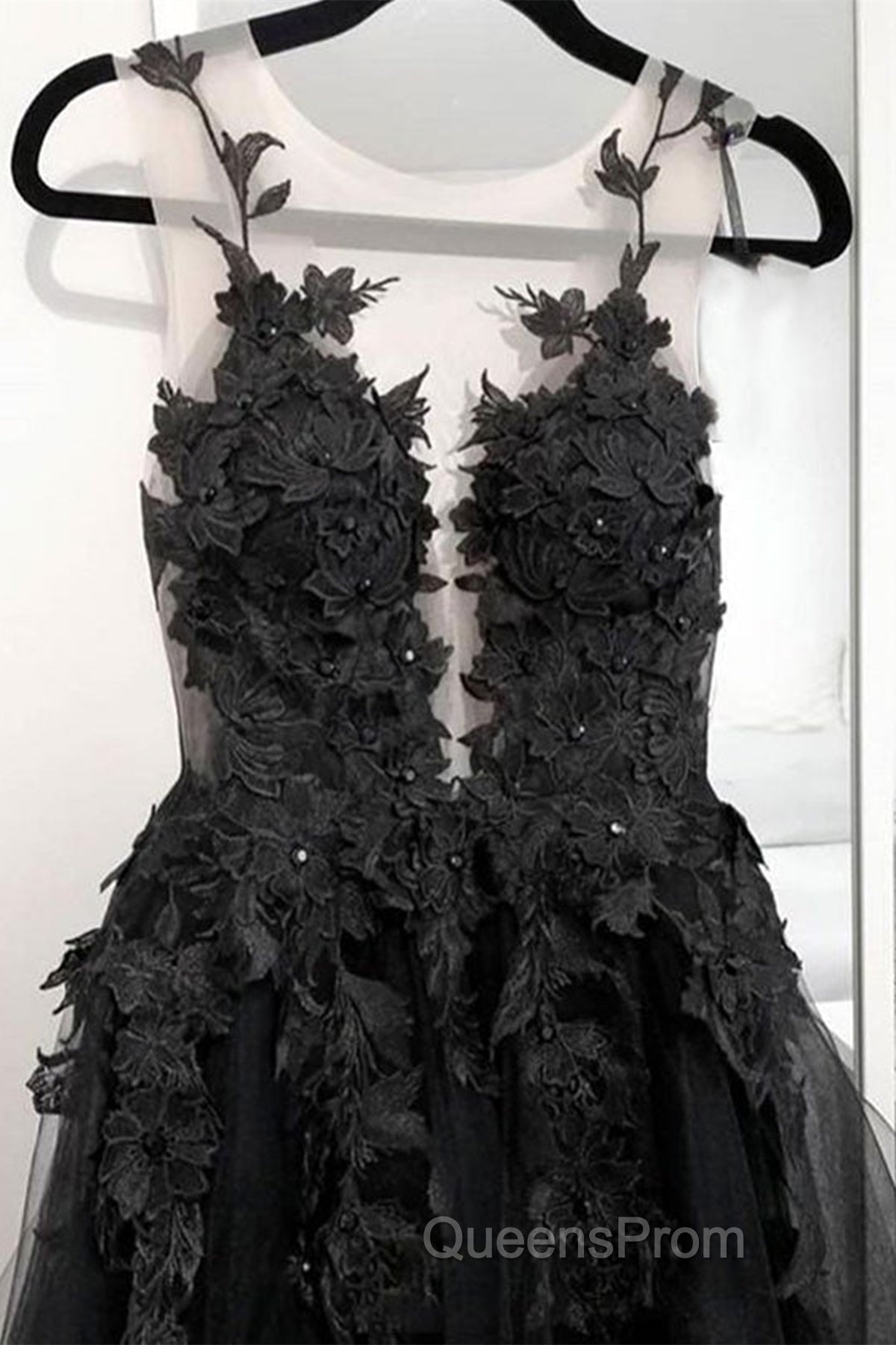 V Neck Open Back Black Tulle Lace Floral Long Evening Prom Dress, Black Lace Formal Evening Dress with Appliques Secondary image