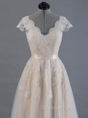 V Neck Short Sleeves Wedding Dress Lace Applique Floor Length Tulle Bridal Gowns