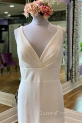 V-Neck Square Back Long Bridal Gown