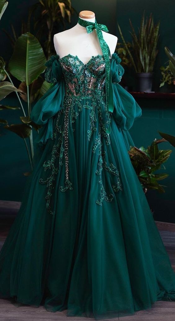 Vintage A Line Appliques Lace-Up A-Line Dark Green Tulle Classy Prom Dress Main image