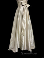 Vintage A Line V Neckline Champagne Lace Evening Prom Gown Fairy Evening Prom Dress