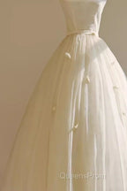 Vintage Ball Gown Bateau White Tea Length Wedding Dress Brides Dress