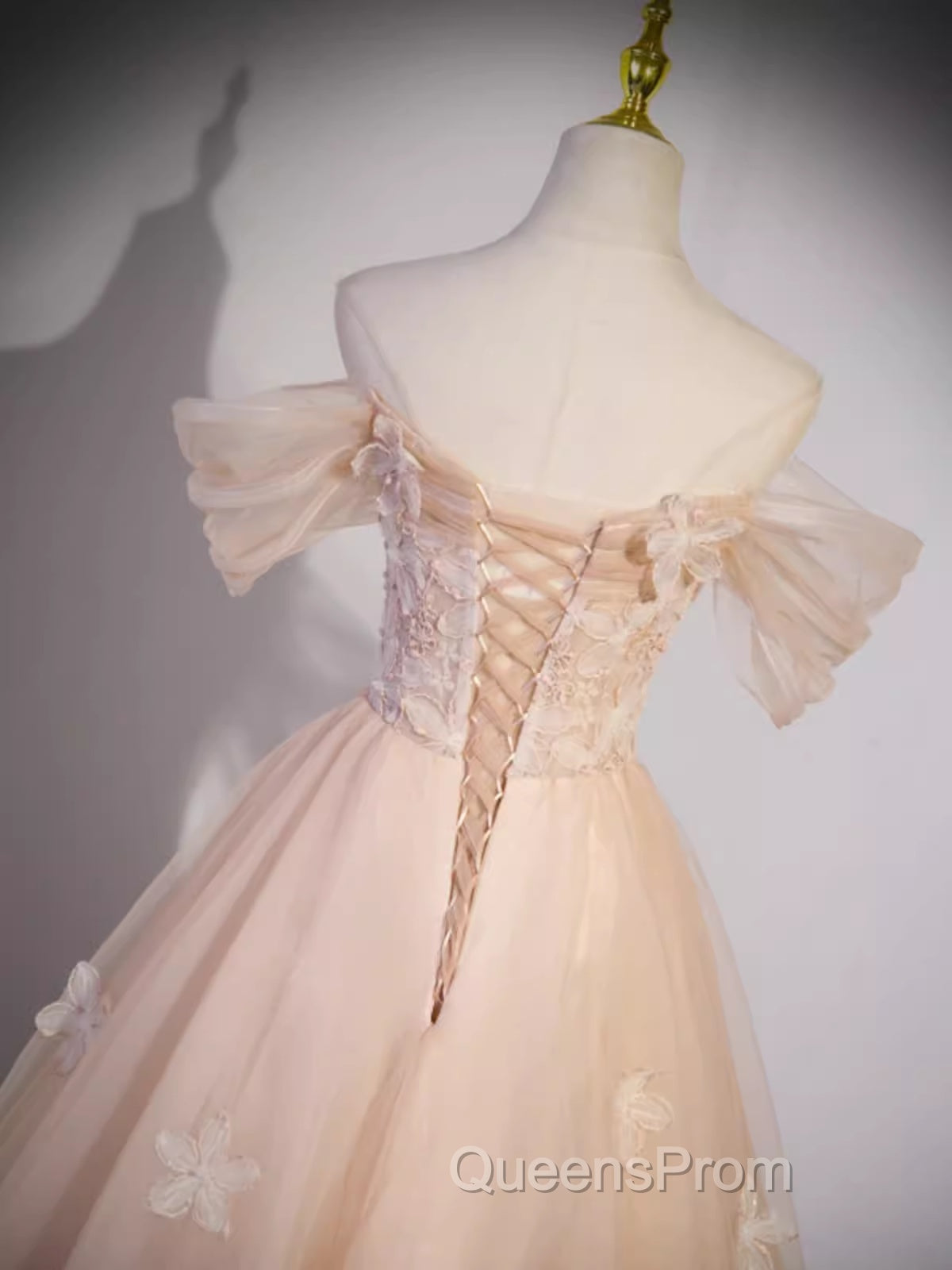 Vintage Ball Gown Off The Shoulder Tulle Long Evening Prom Dress Formal Dress Secondary image