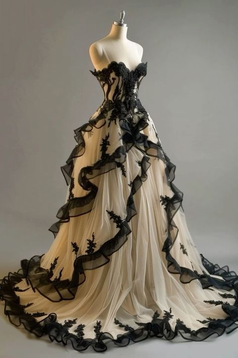 Vintage Ball Gown Sweetheart Black Tulle Classy Prom Dress Long Ruffles Classy Evening Dress Main image