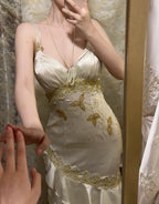 Vintage Beaded Satin V-Neck Ruffle Mermaid Prom Dress
