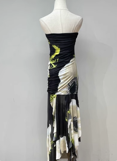 Vintage Black Base Floral Print Irregular Strapless Chiffon Long Classy Prom Dress Secondary image