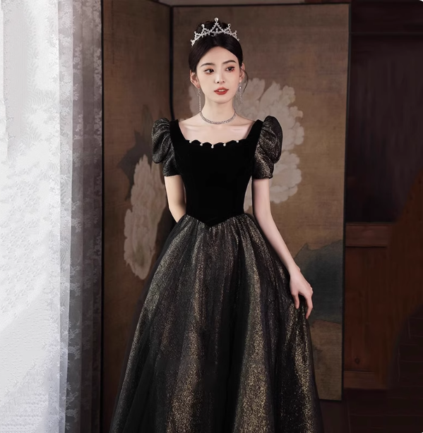Vintage Black & Gold A-Line Square Neck Puff Sleeve Velvet Gold Shimmer Tulle Long Classy Prom Dress